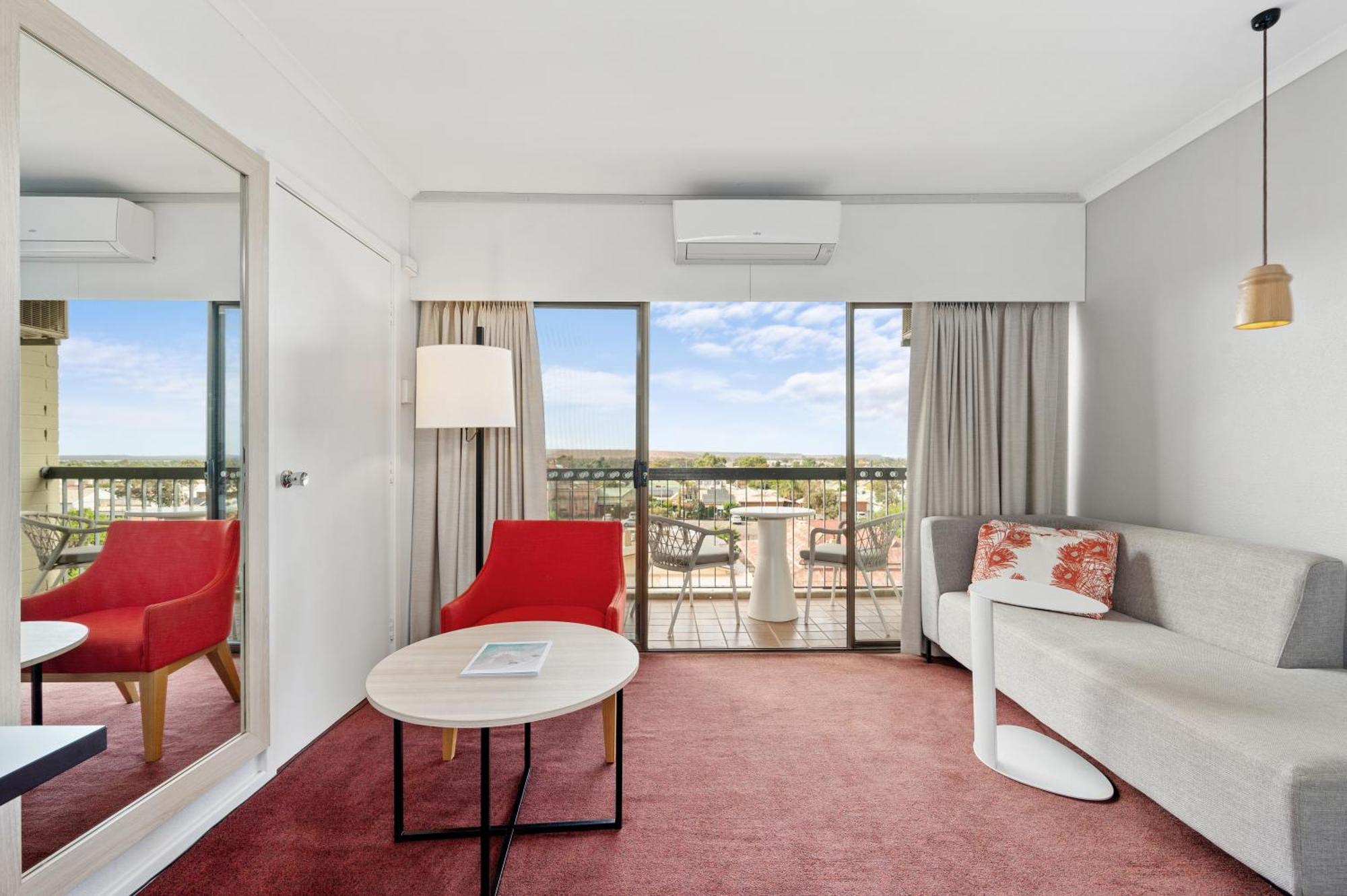 The Plaza Hotel 4*