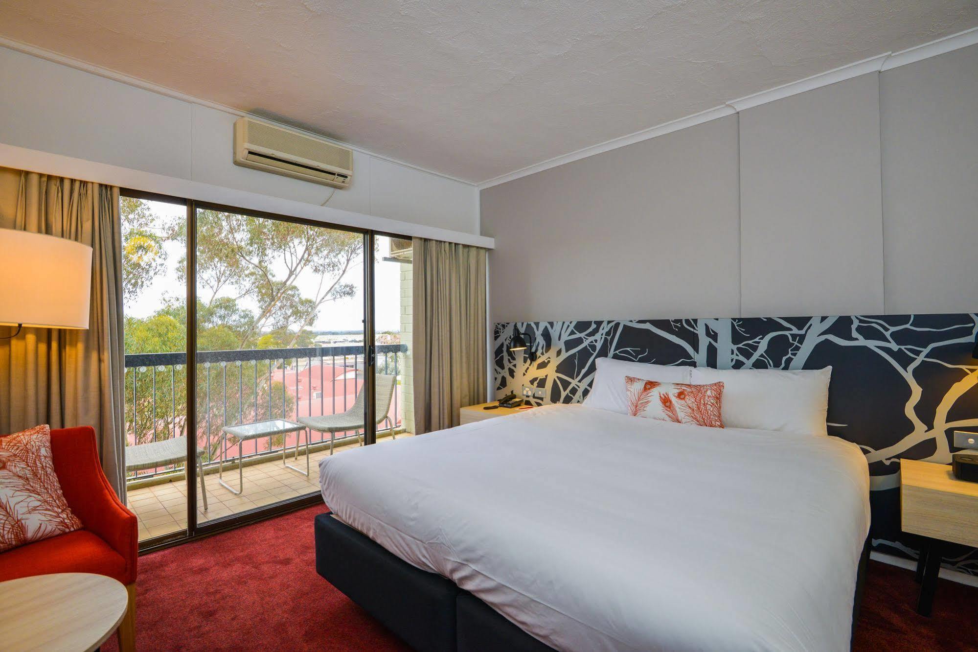 The Plaza 4* Kalgoorlie